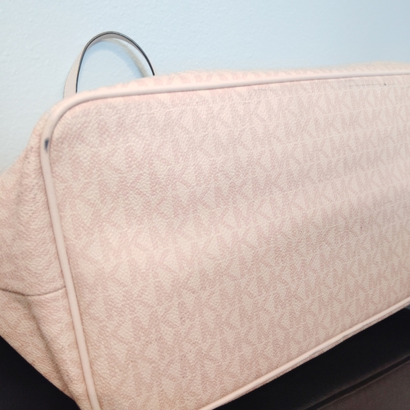 Michael Kors Handbag Purse Tote Pink MK Logo Shoulder Bag - Picture 7 of 16